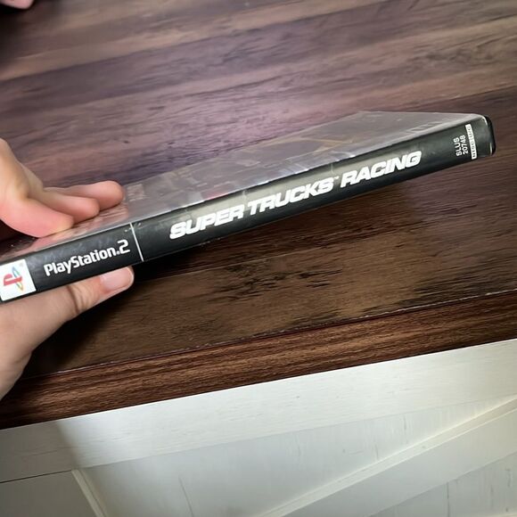 Super Trucks Racing for the PS2 PlayStation2 - Picture 5 of 6